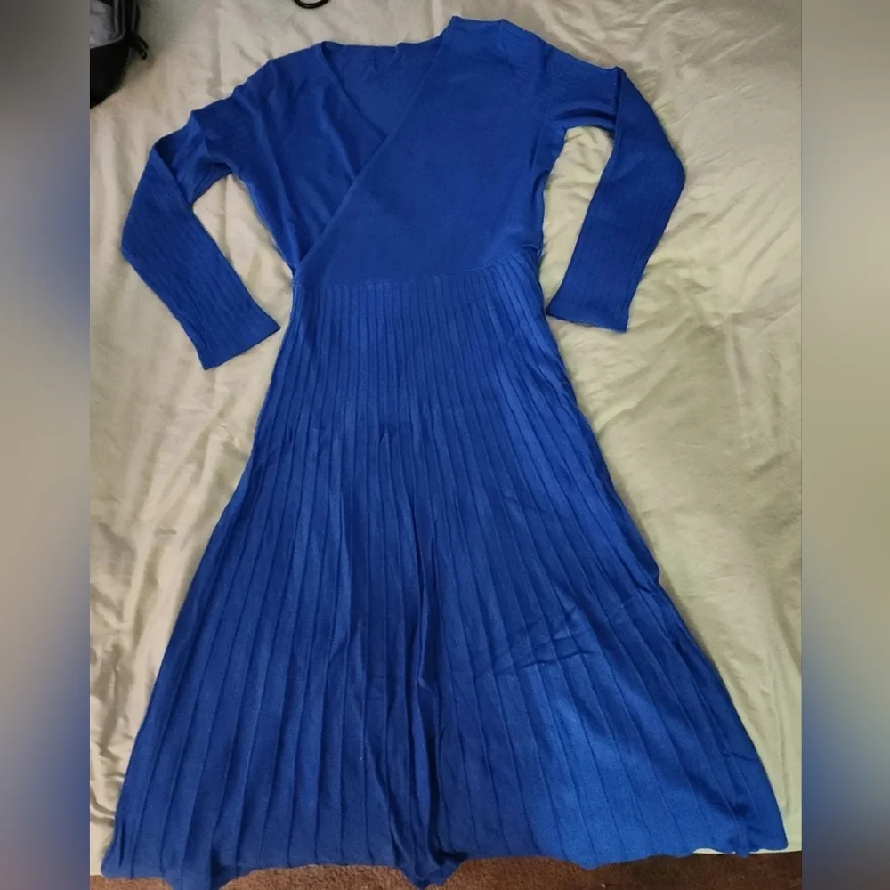 SOLD . - Picture 3 of 6